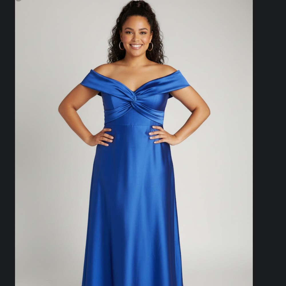Gionni Straccia Gown XL